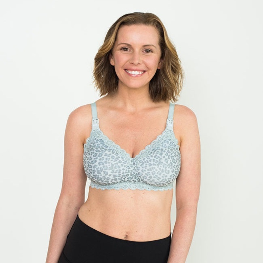 NWOT SuperMom All-in-One Bra in snow leopard 34dd